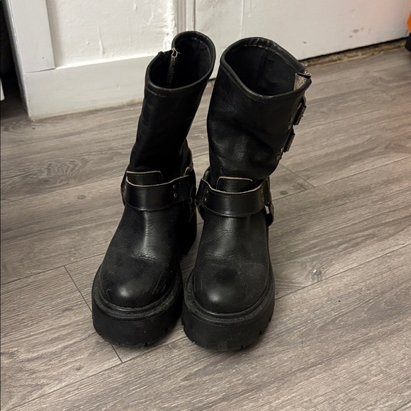 Steve Madden Black Combat Boots Size 6.5/7 - Picture 2 of 5